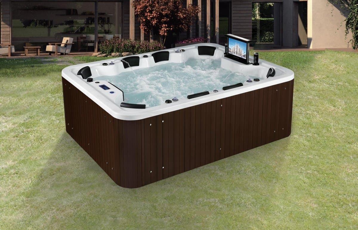 Hot Tubs & Massage Spas